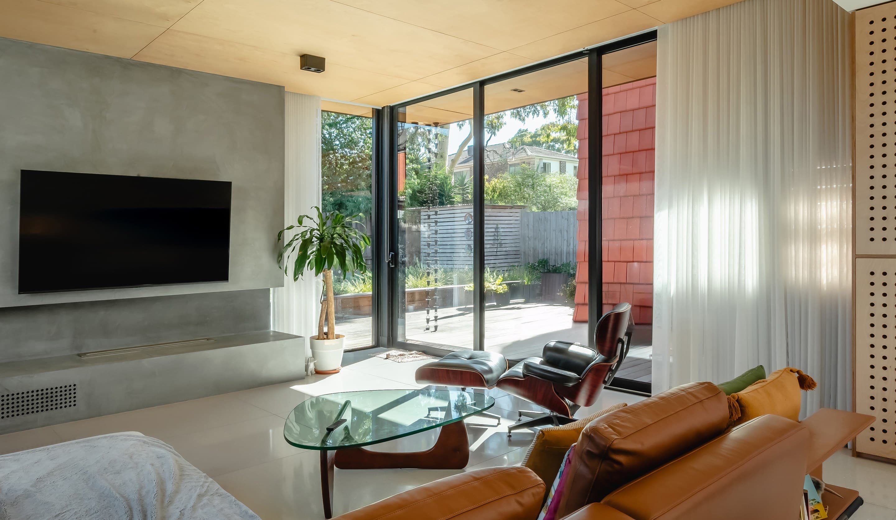 Mahogany House