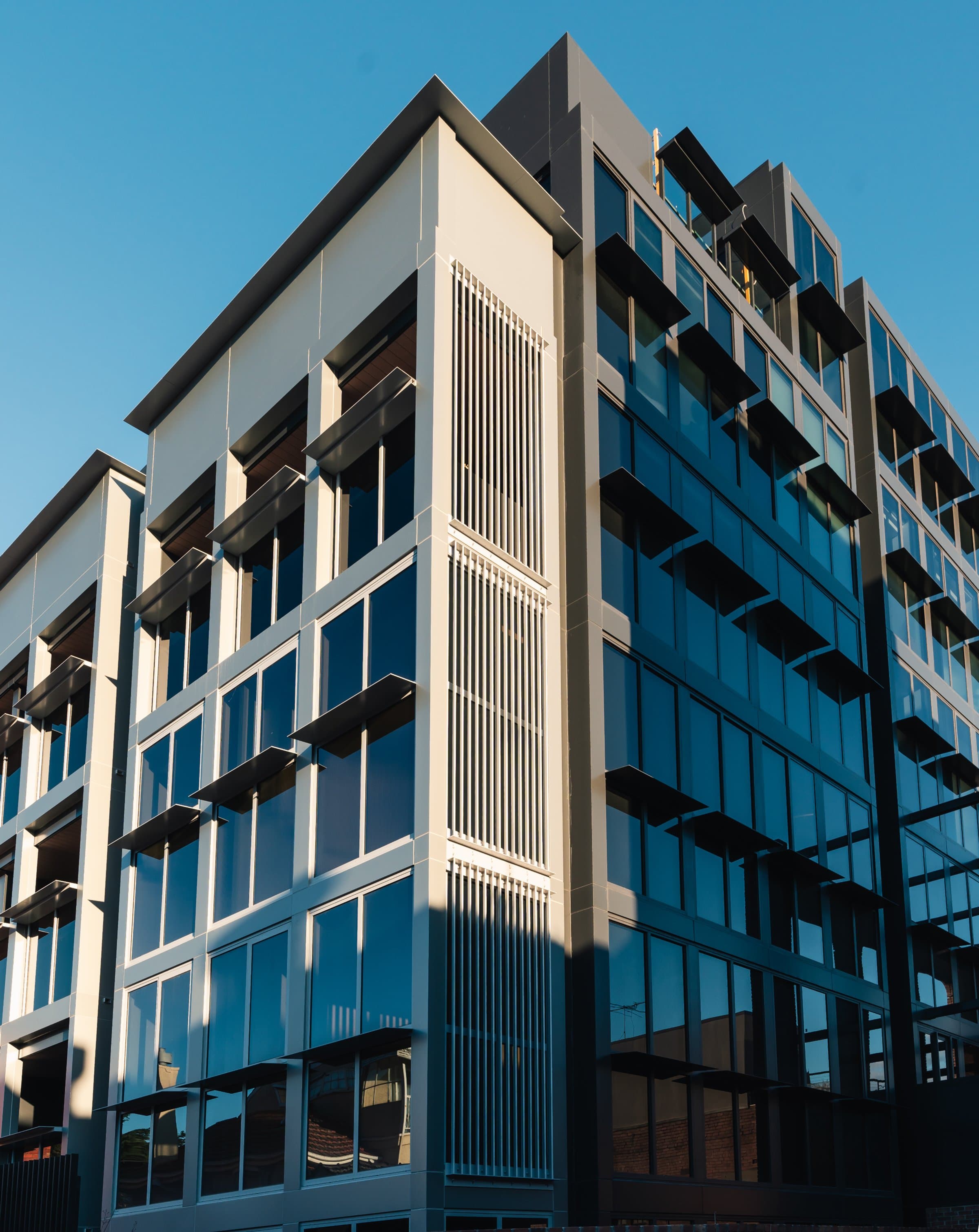 Kew Apartment — 1